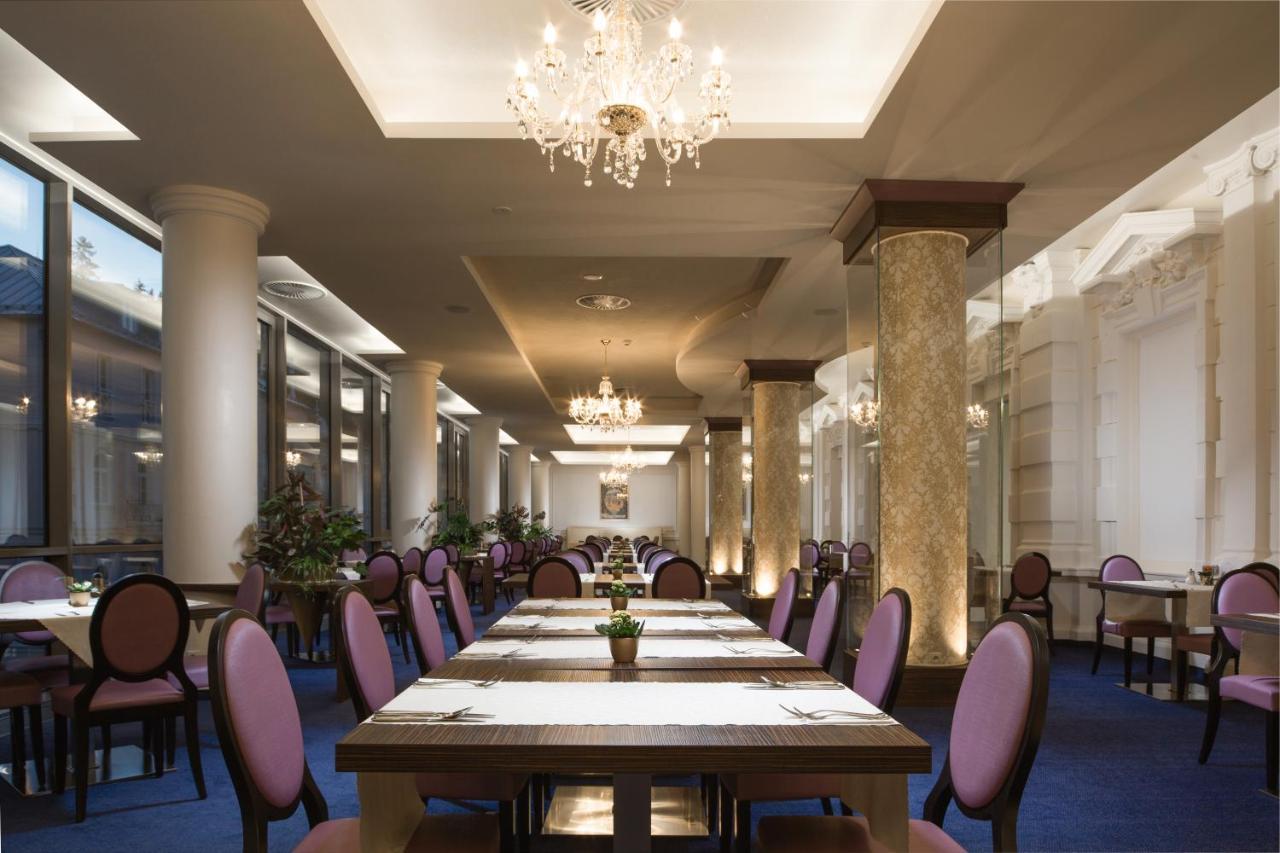 Grandhotel Nabokov 마리안스케 라즈네 외부 사진