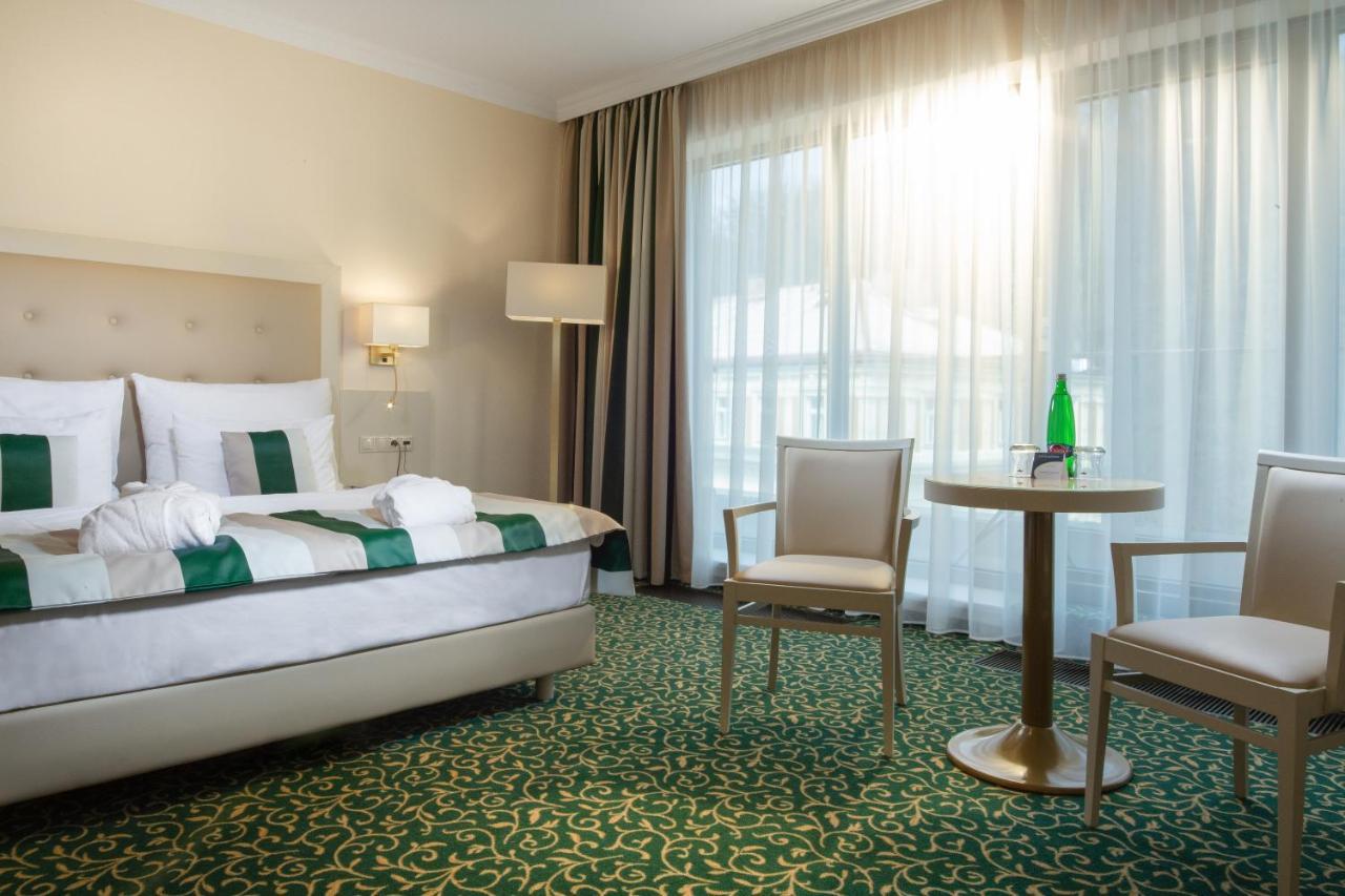Grandhotel Nabokov 마리안스케 라즈네 외부 사진